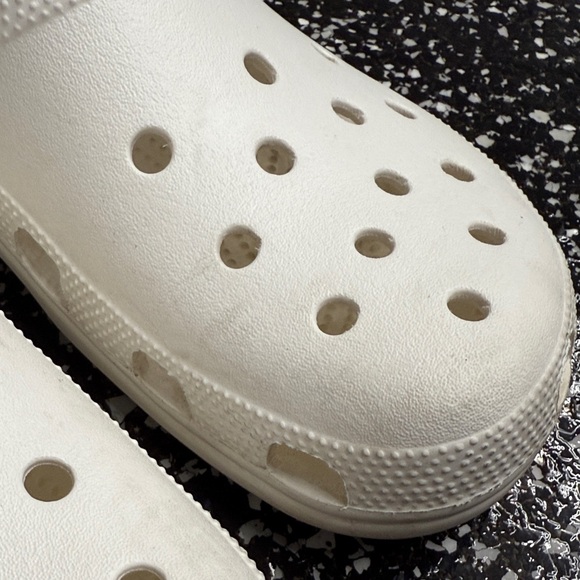 CROCS White Sz 10 men’s - Picture 7 of 10